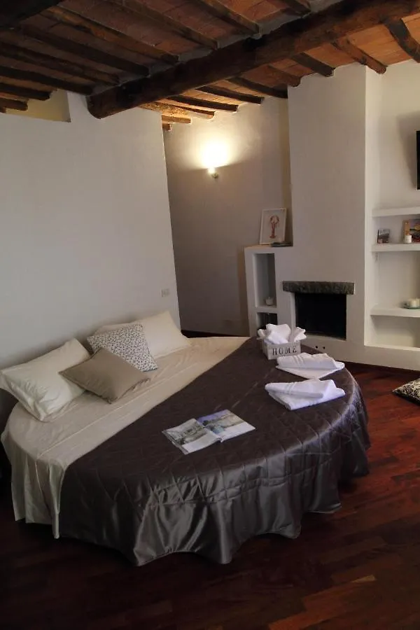 Suite L' Orologio Rio Marina 0*,